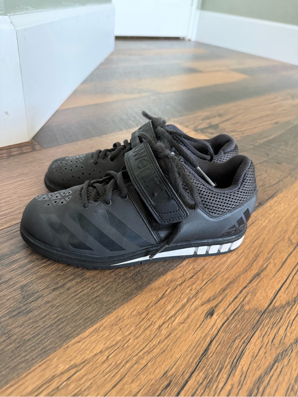 Adidas powerlifting shoes